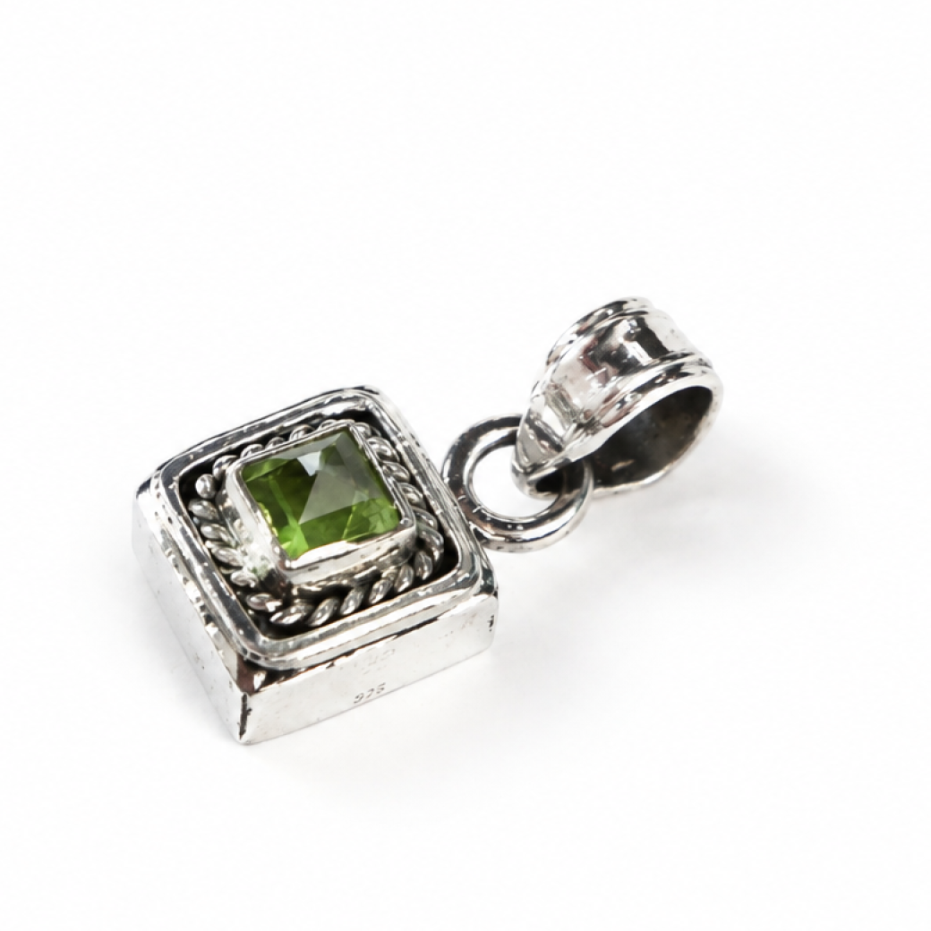 Clear green Natural citrine rsquare 925 Sterling Silver Pendant 25 mm