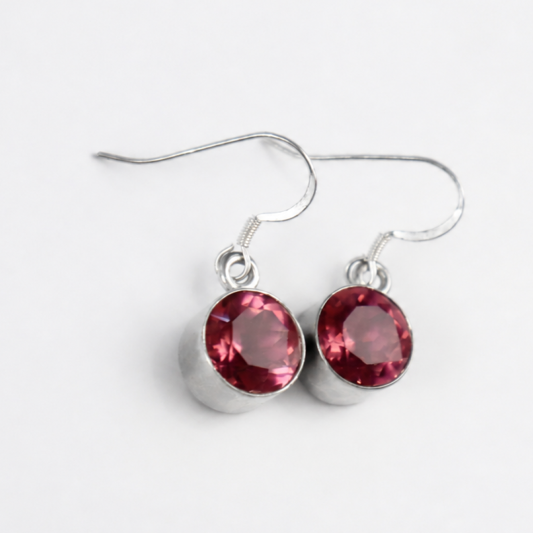 Clear red Garnet round faceted 925 Sterling Silver Earrings 28 mm