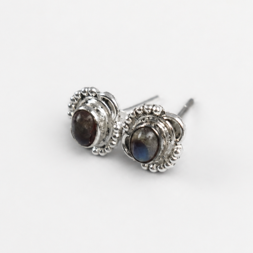 green blue Labradorite oval 925 Sterling Silver Earrings 13 mm