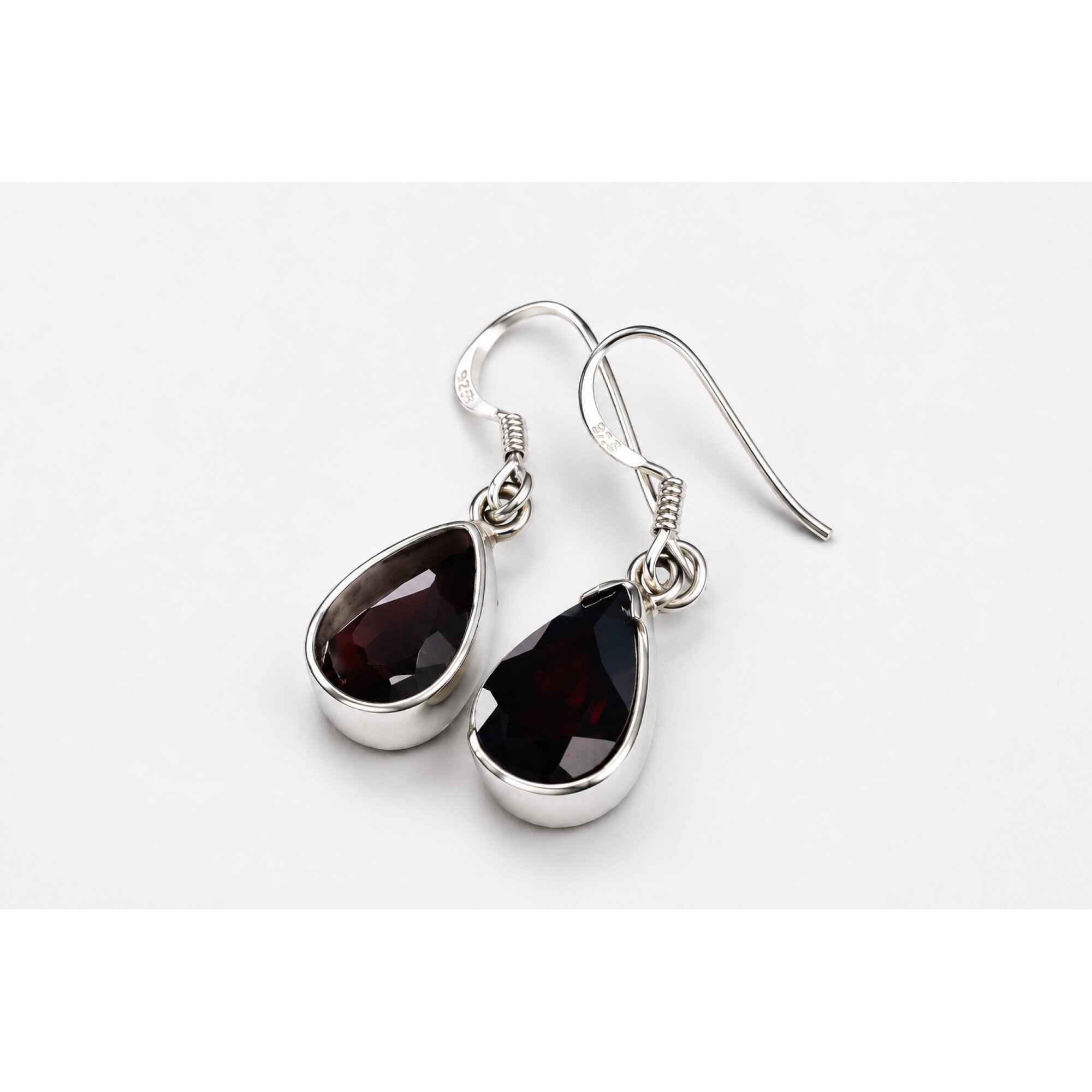 Clear brown red Almandine Garnet teardrop 925 Sterling Silver Earrings 31 mm – photo 2