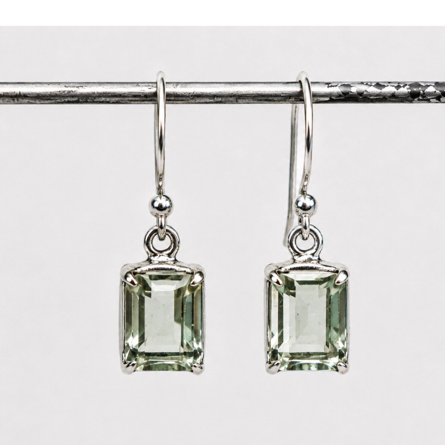 Clear green Natural amethyst rectangle 925 Sterling Silver Earrings 27 mm