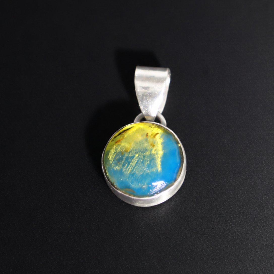 Clear sky blue Natural Dominican Amber round 925 Sterling Silver Pendant 22 mm