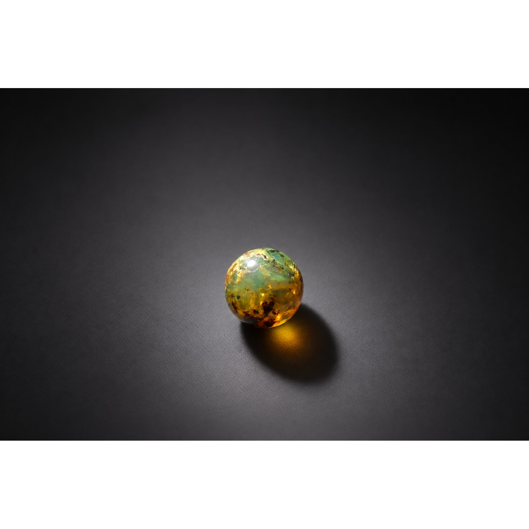 Earth mined deep green Dominican amber sphere/ball 16.7mm – photo 9