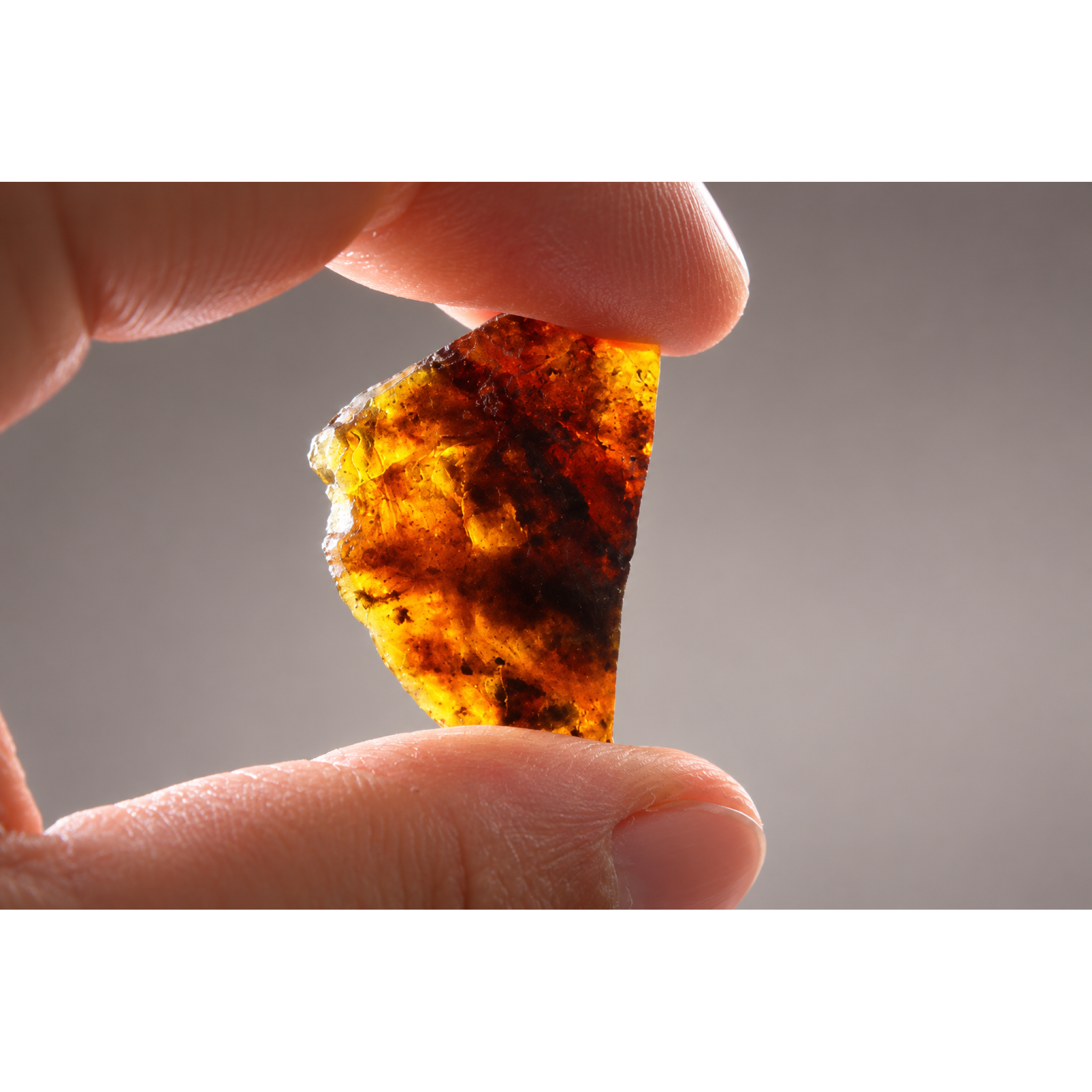 Earth mined deep blue rough specimen Dominican amber 5g – photo 10