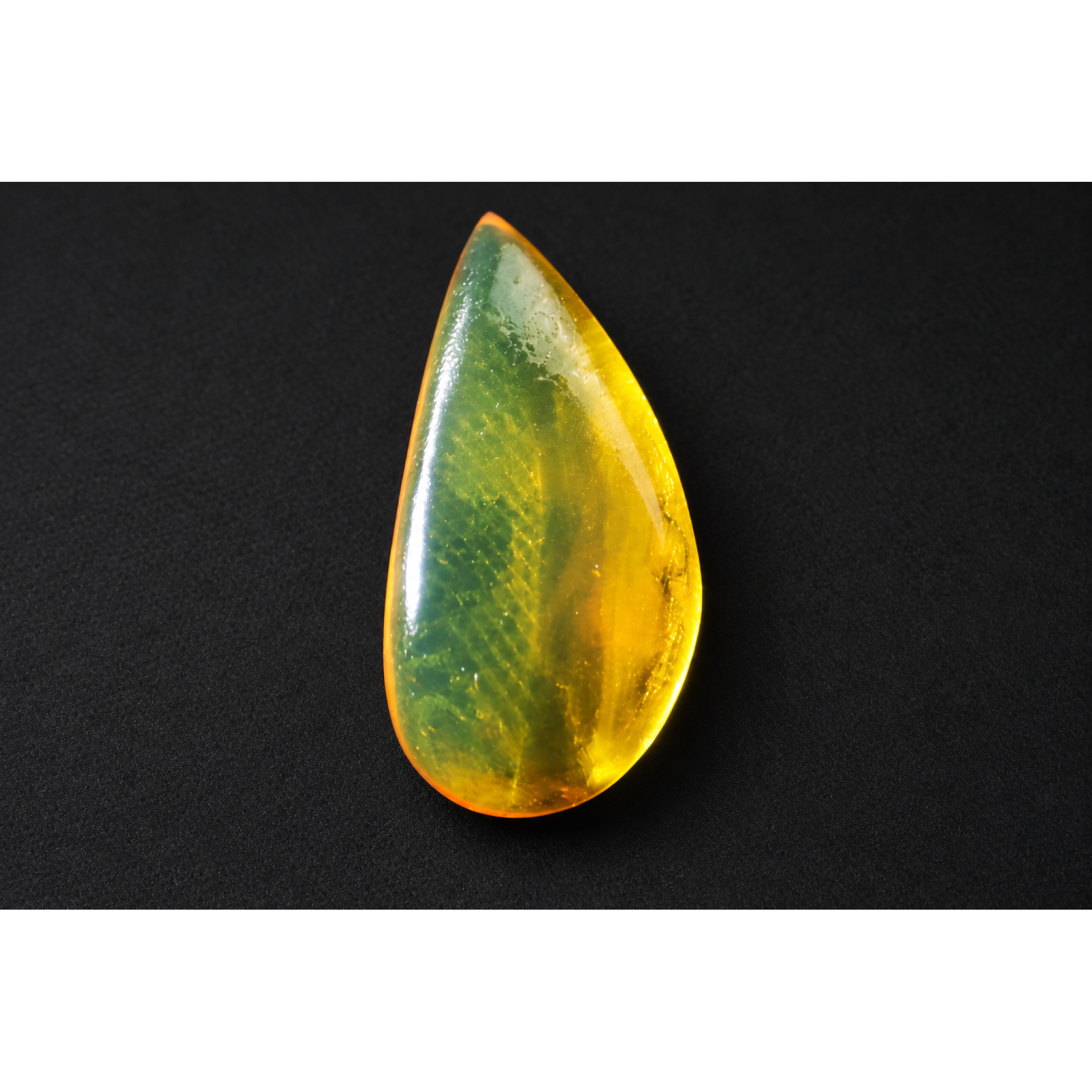 Authentic green yellow polished Dominican amber 0.8g – photo 5