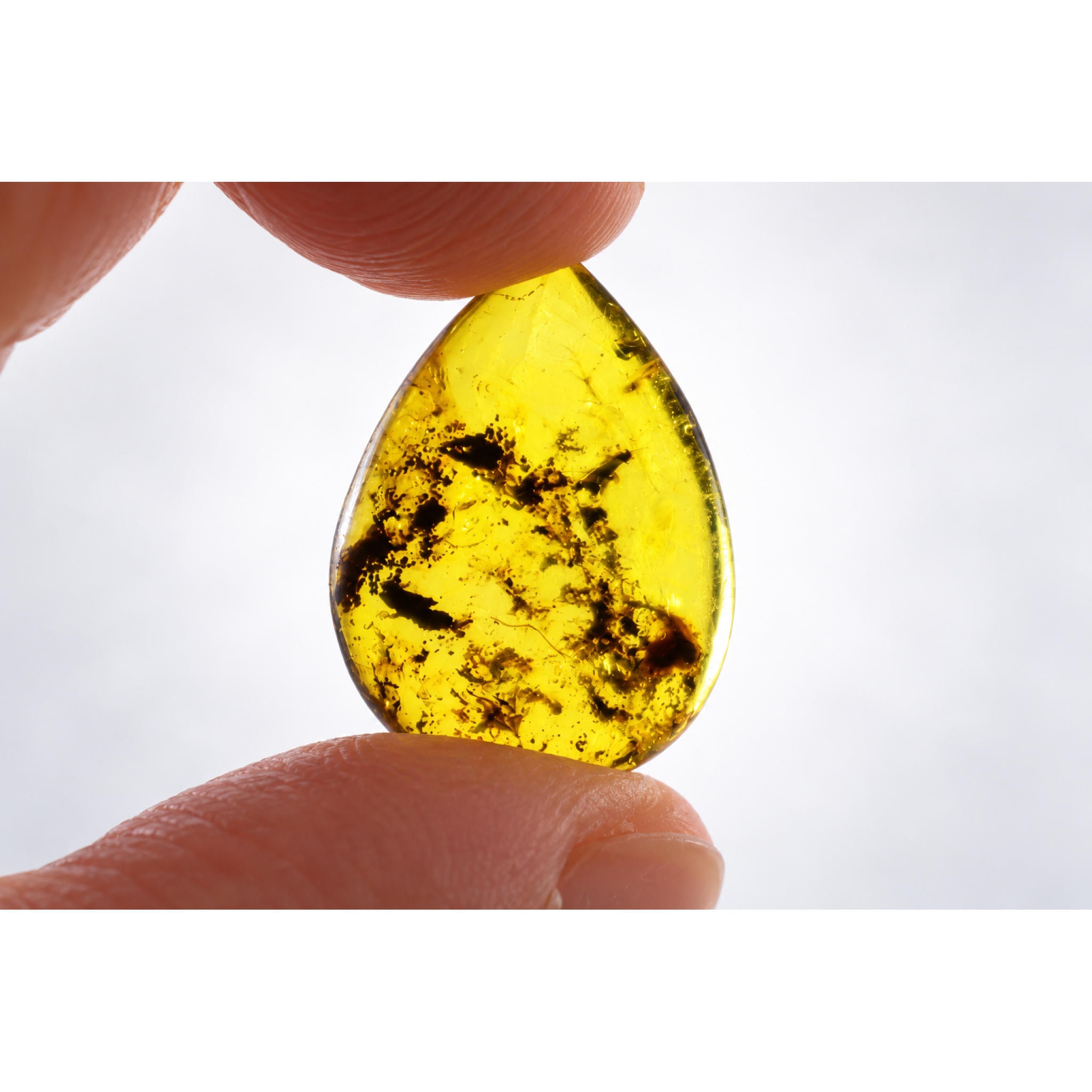Untreated green blue polished Dominican amber 1.9g – photo 3