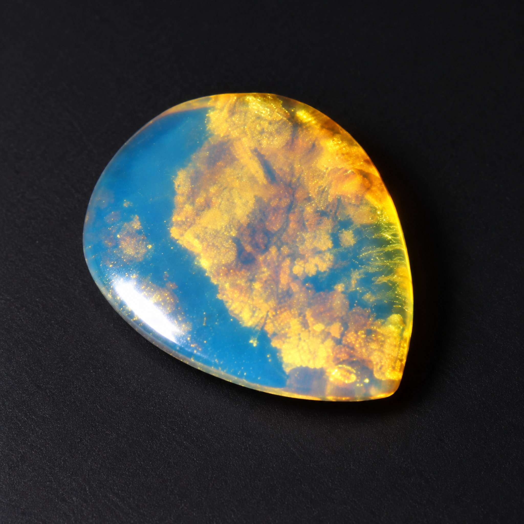 Authentic sky bkue Dominican amber cabochon – photo 4