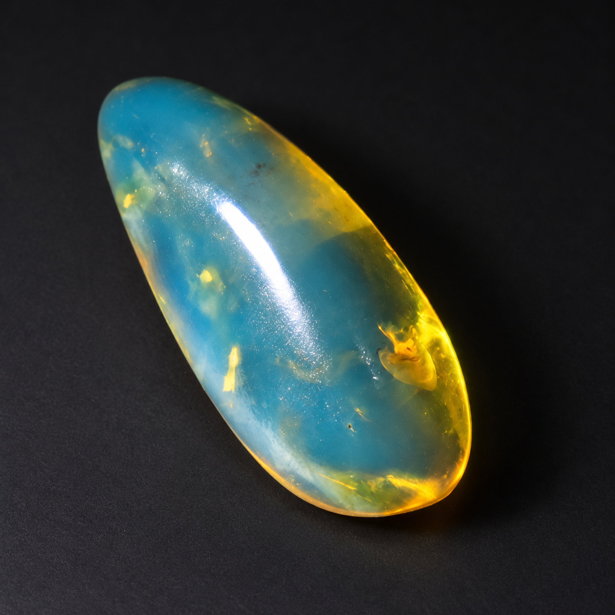 Genuine sky blue Dominican amber cabochon – photo 3