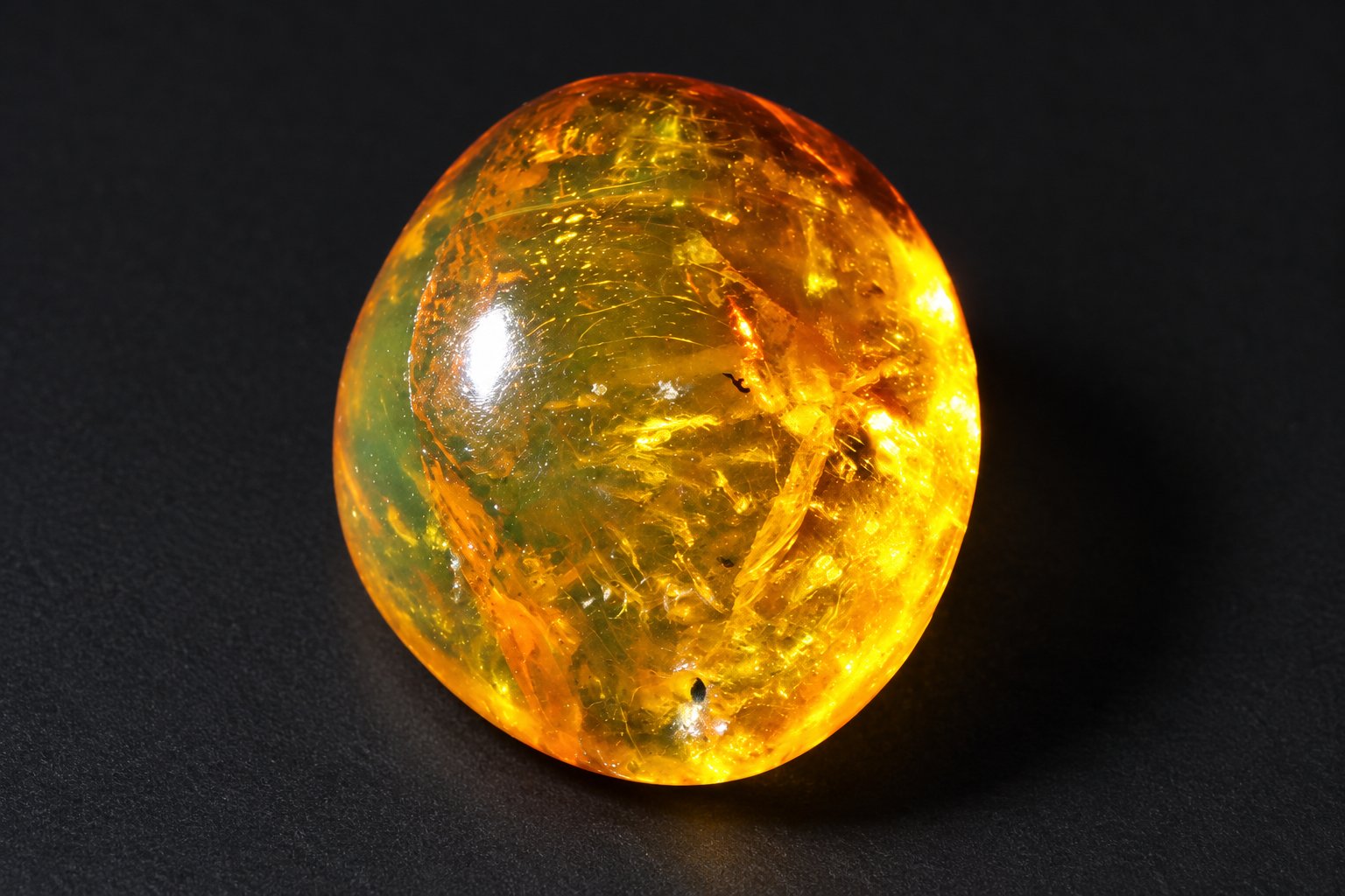 Genuine yellow orange polished Dominican amber – photo 2