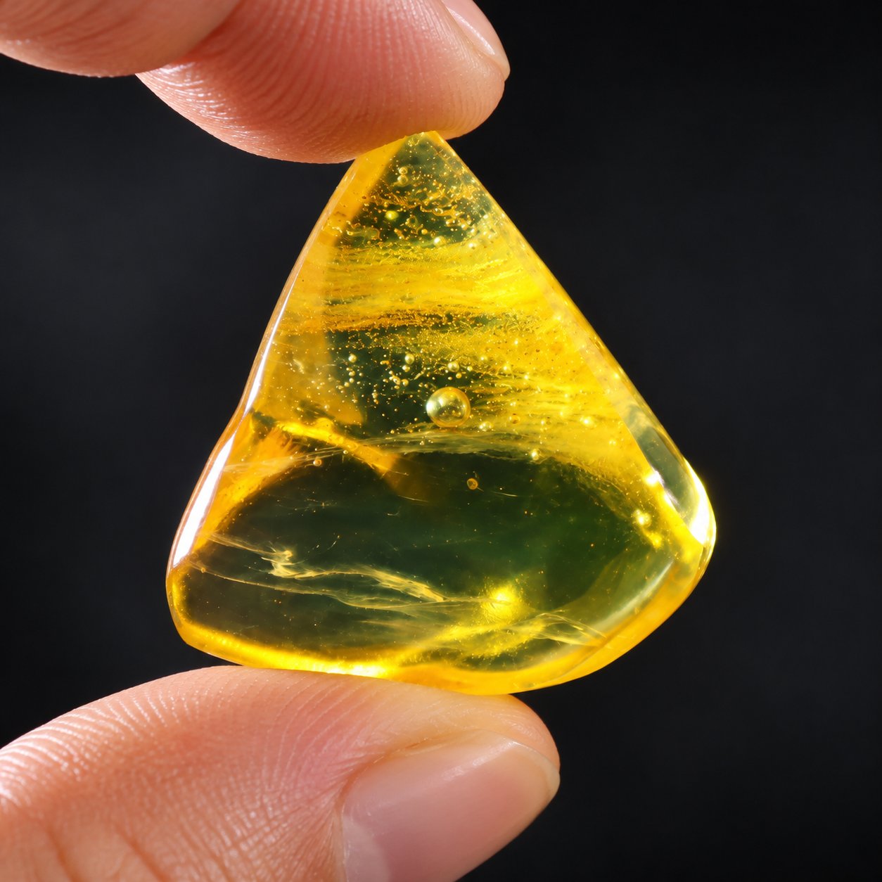 Genuine yellow green polished Dominican amber – photo 6