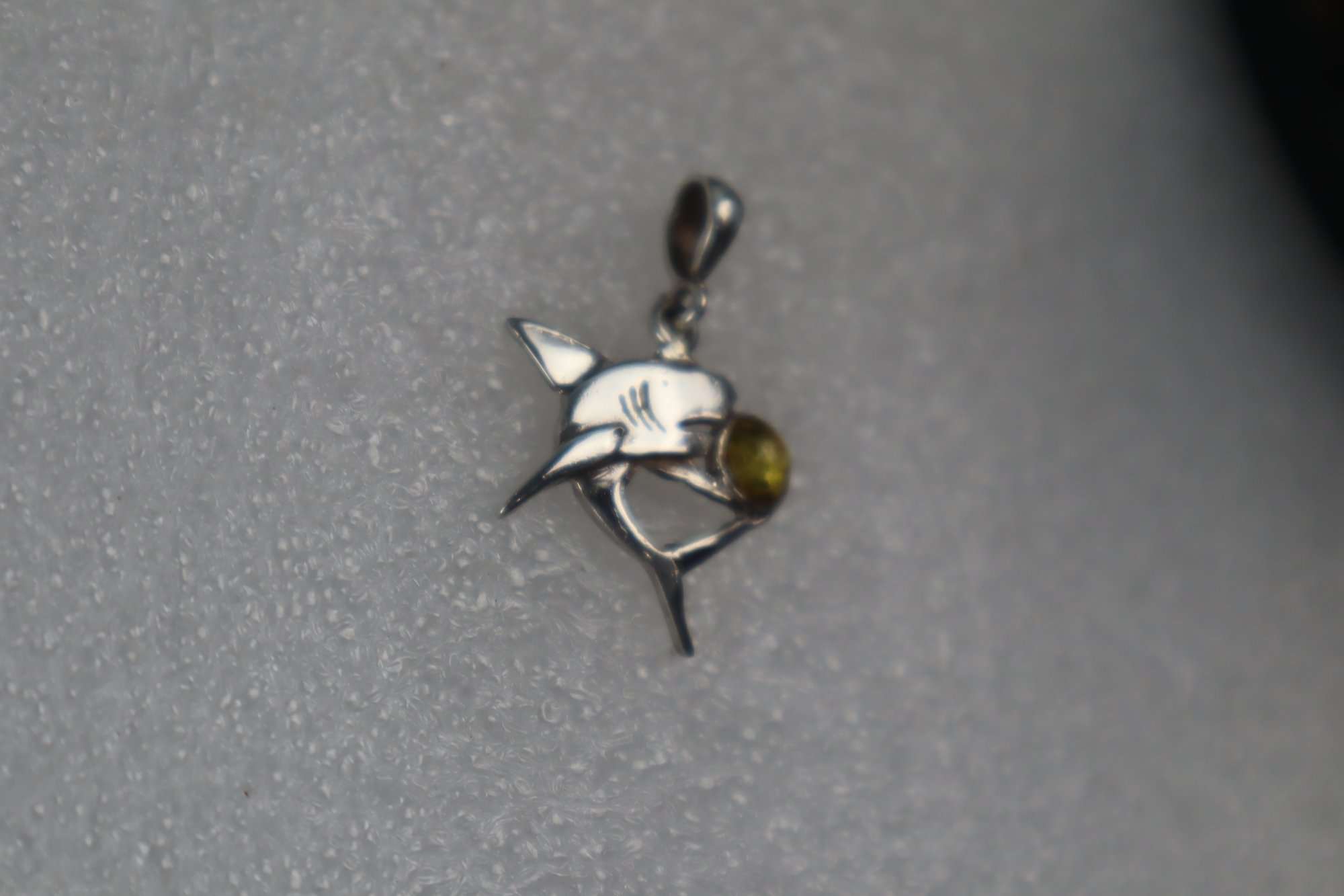 Island crafted yellow orange Dominican amber sterling silver pendant 2.7g – photo 4