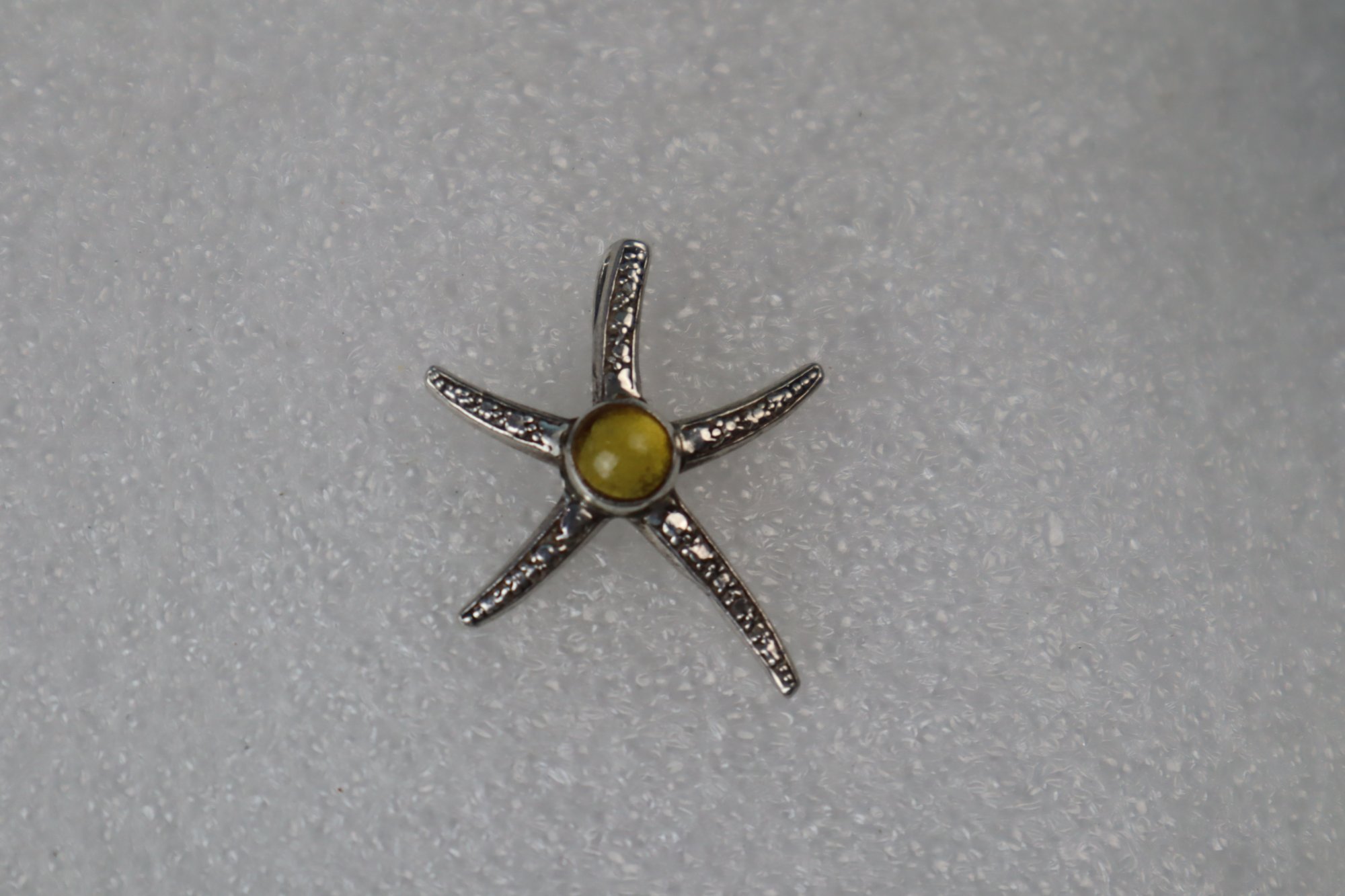 Island crafted yellow orange Dominican amber sterling silver pendant 3.4g – photo 5