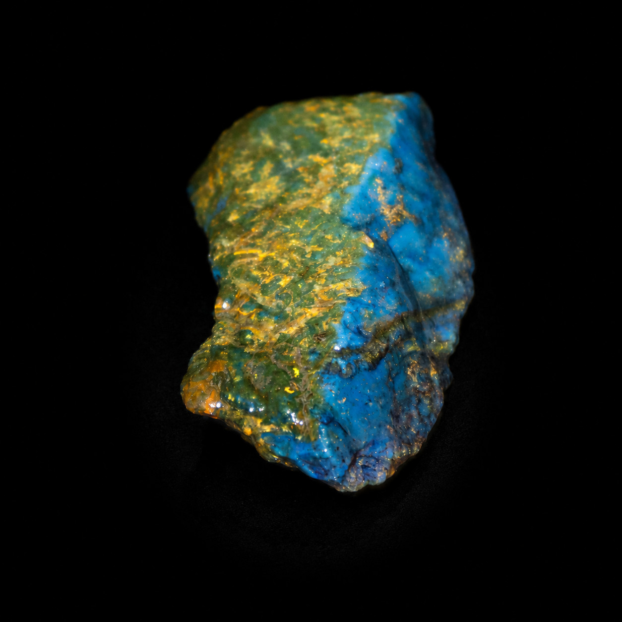 Natural Unique Green Blue Dominican Amber Rough Specimen Chunk 70mm 23.1g