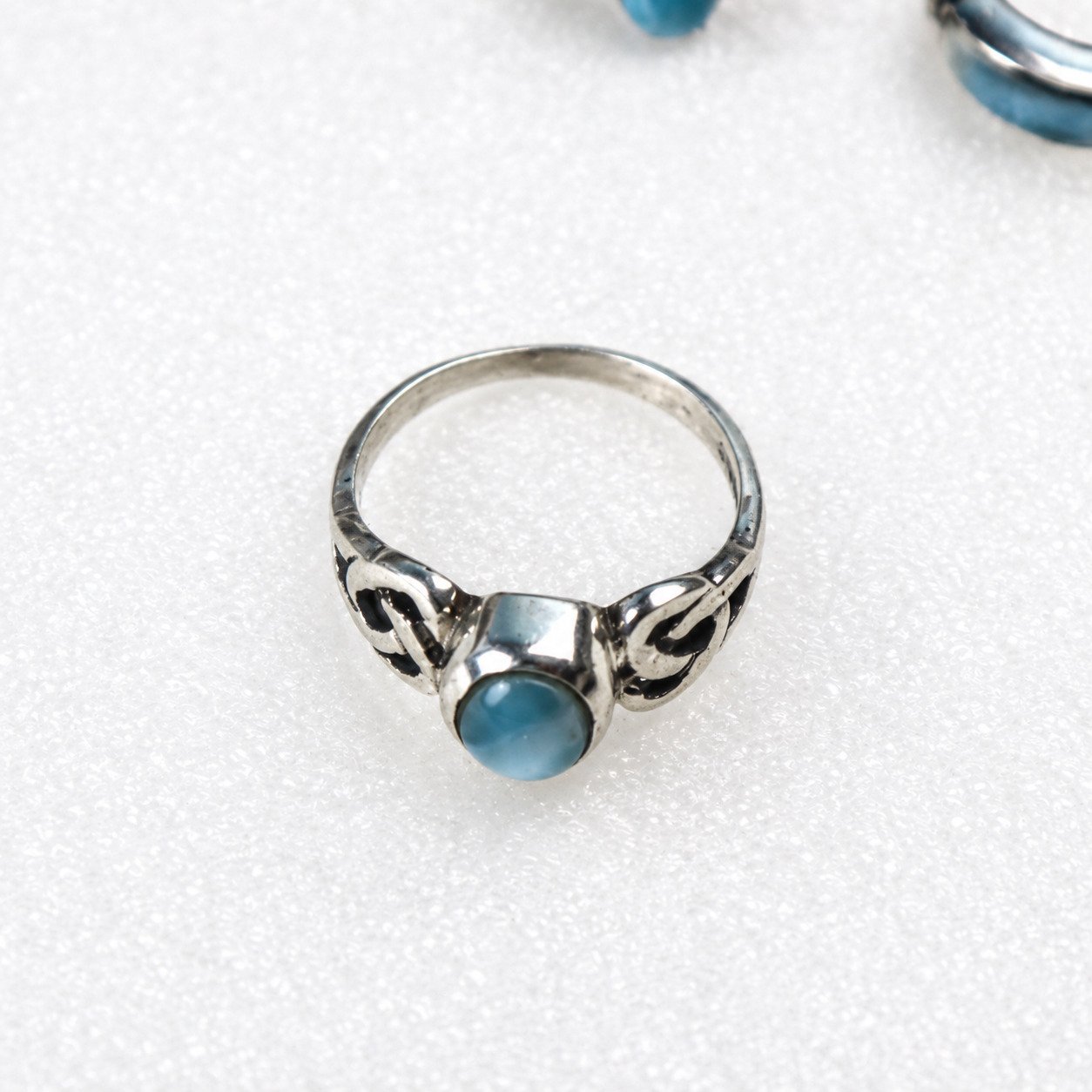 Studio made ocean blue Dominican Larimar sterling silver ring 2.3g – photo 2
