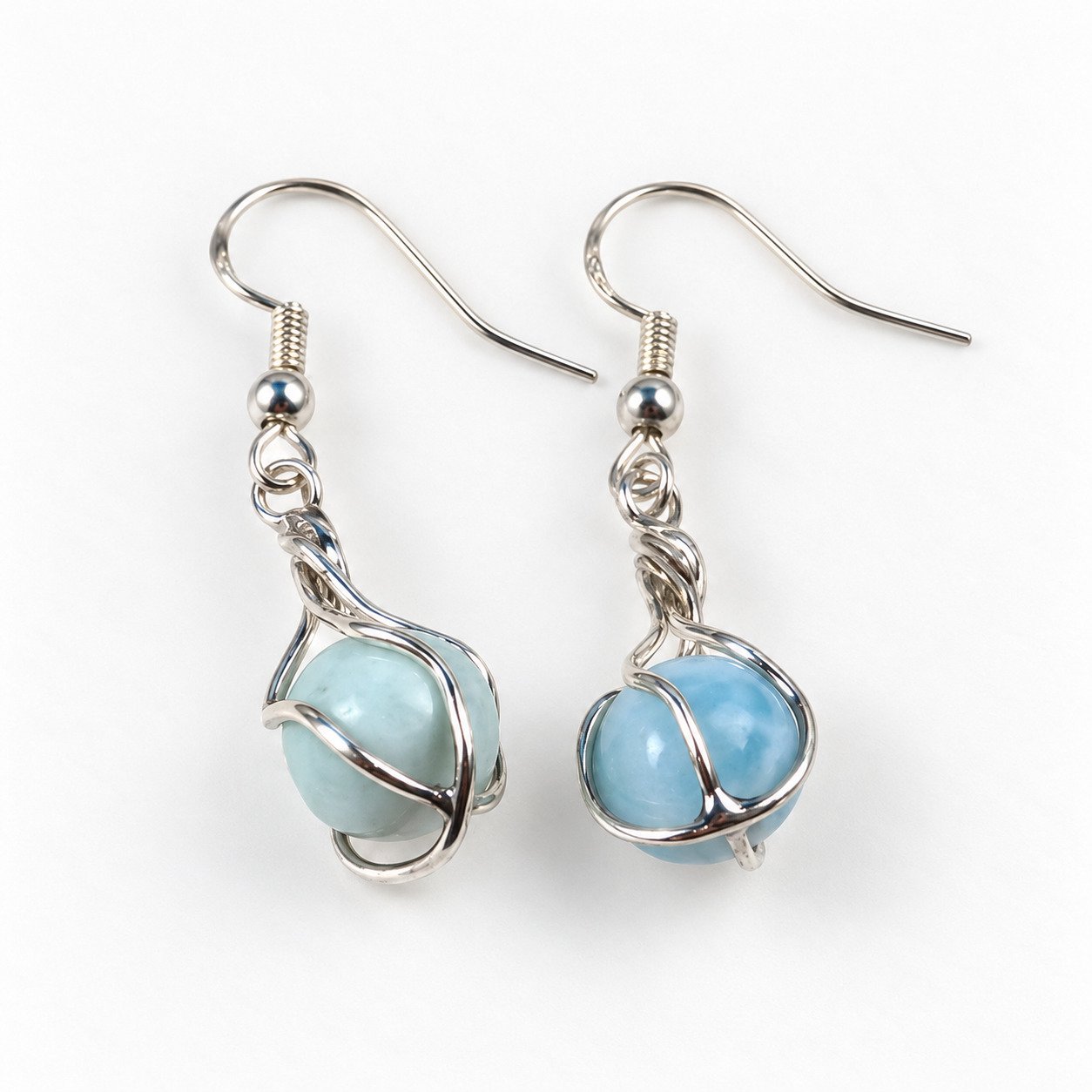 Studio made sky blue Dominican Larimar sterling silver earring 4.1g – photo 3