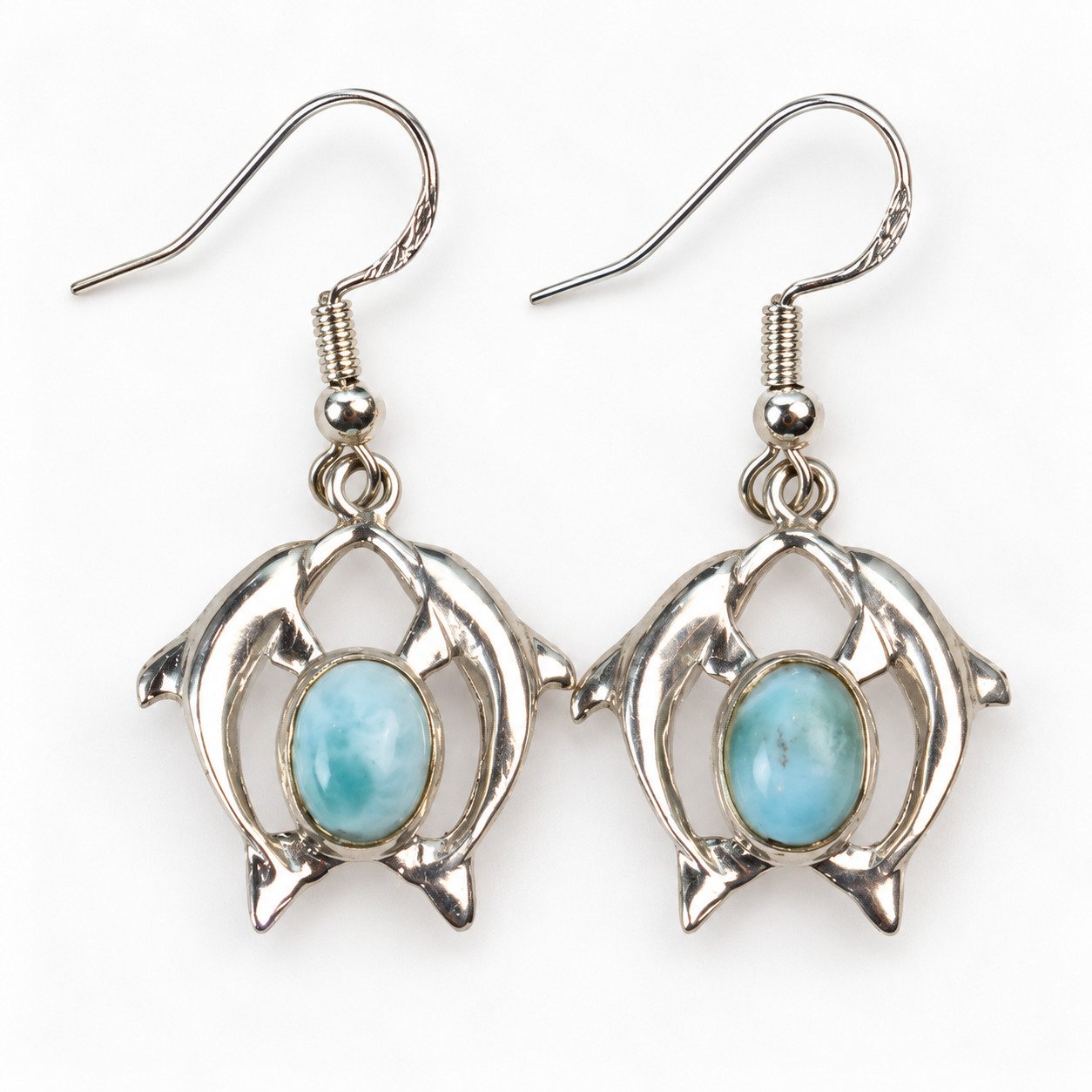 Island crafted sky blue Dominican Larimar sterling silver earring 4.8g