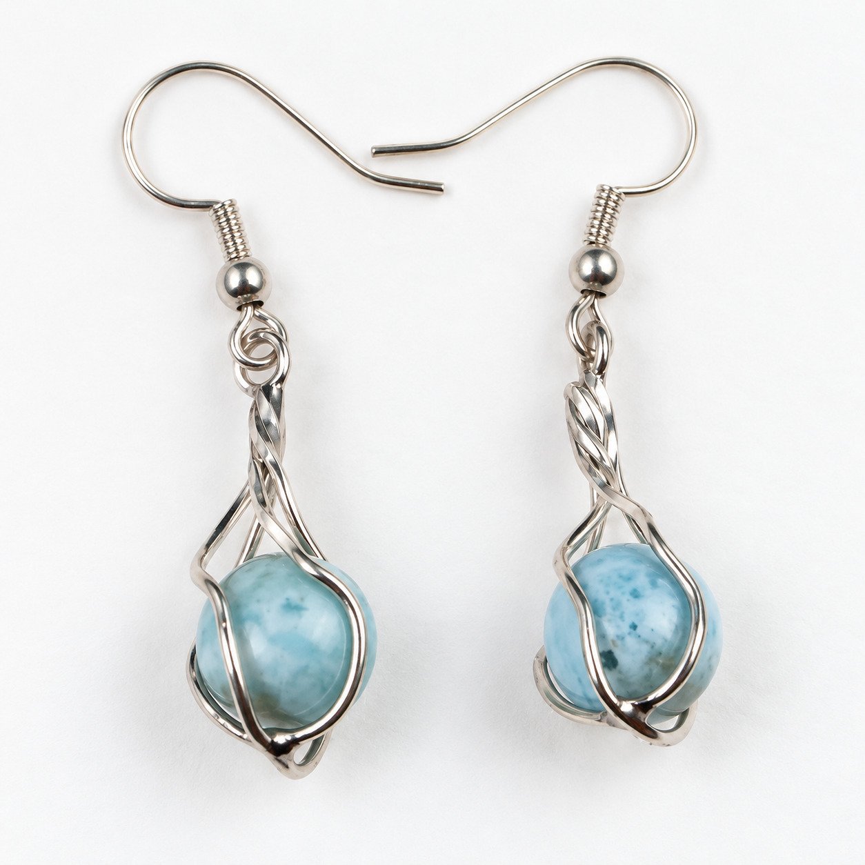 Handcrafted excellence sky blue Dominican Larimar sterling silver earring 4.8g – photo 3