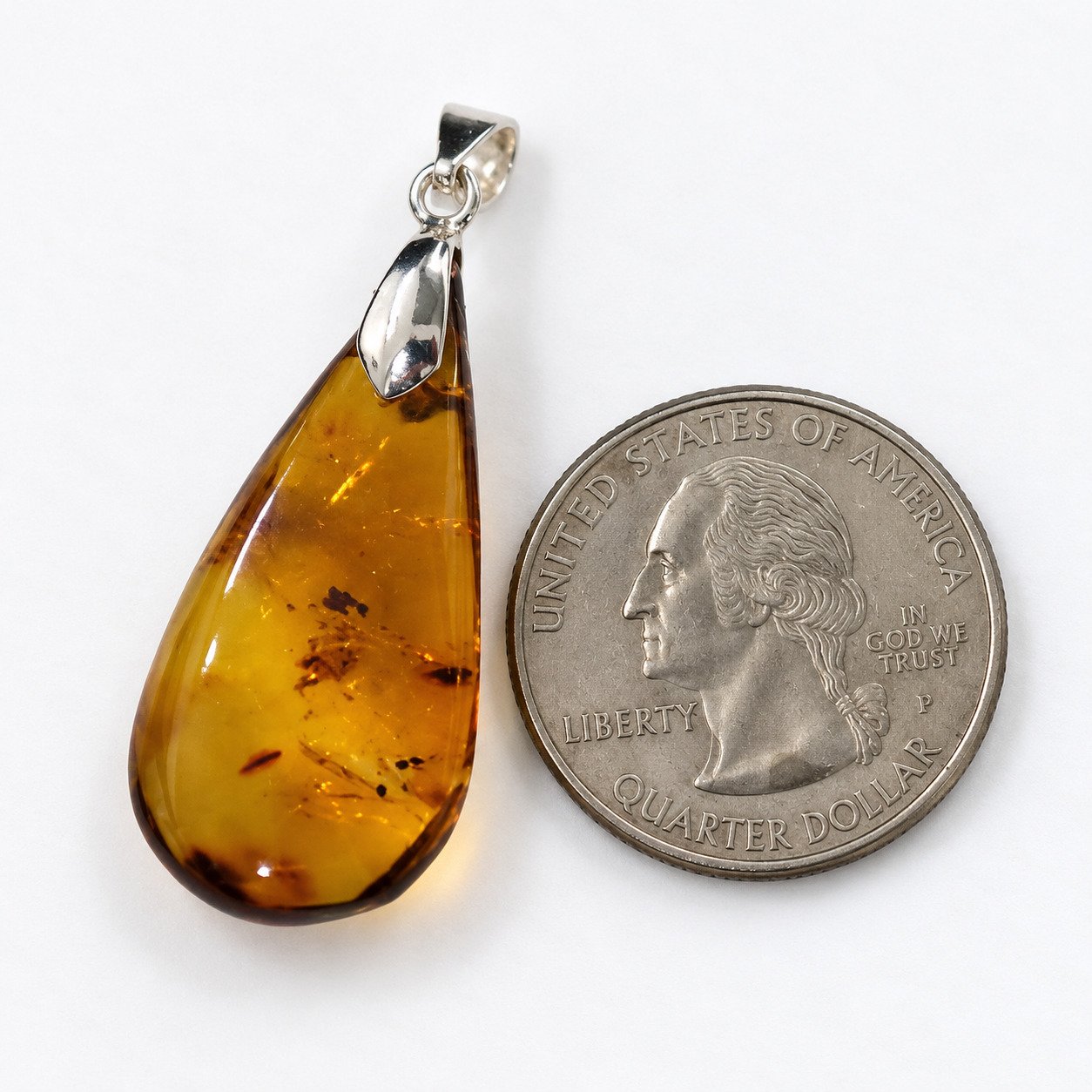 Timeless deep green Dominican amber sterling silver pendant 3.3g – photo 6