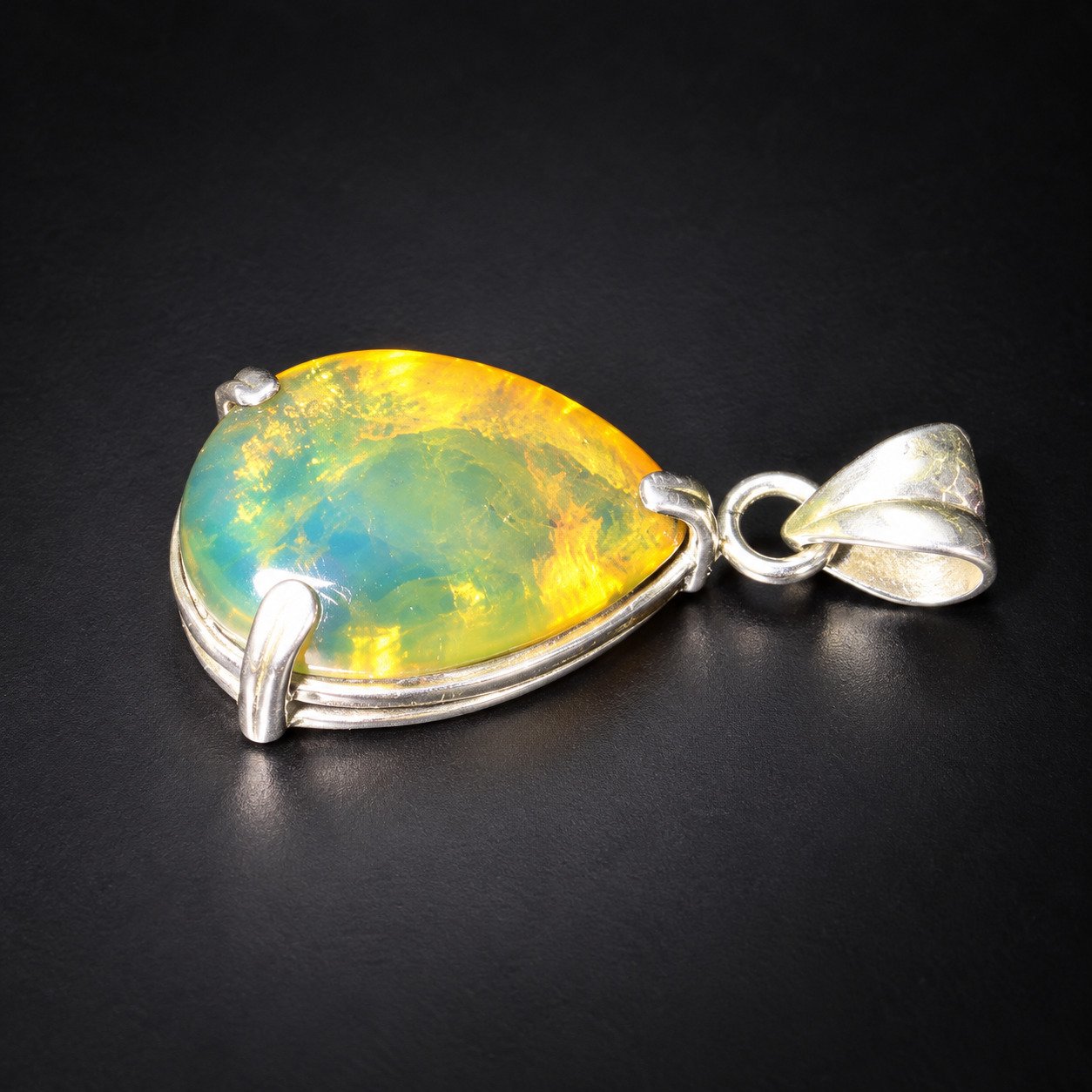 Pure natural yellow blue Dominican amber sterling silver pendant 2.5g – photo 5