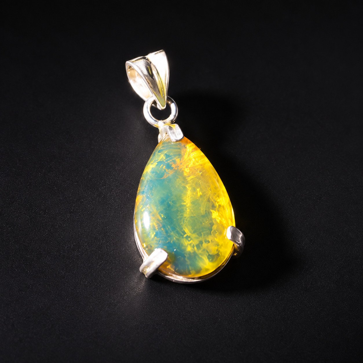Pure natural yellow blue Dominican amber sterling silver pendant 2.5g – photo 8