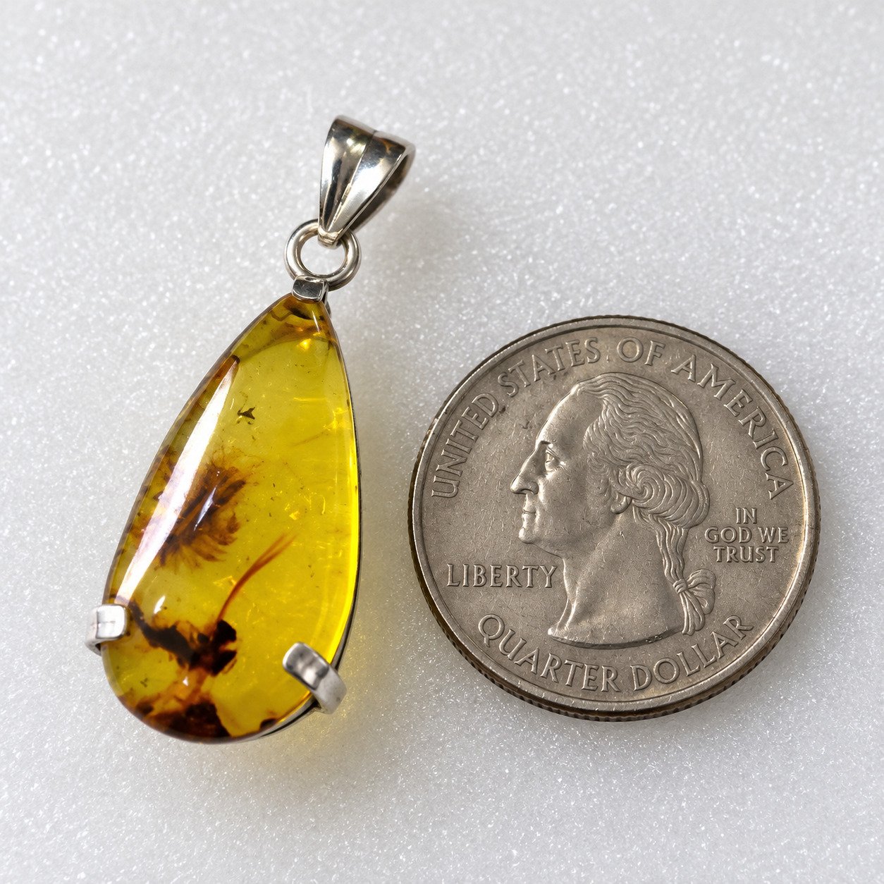 Raw beauty sky blue Dominican amber sterling silver pendant 4.1g – photo 2