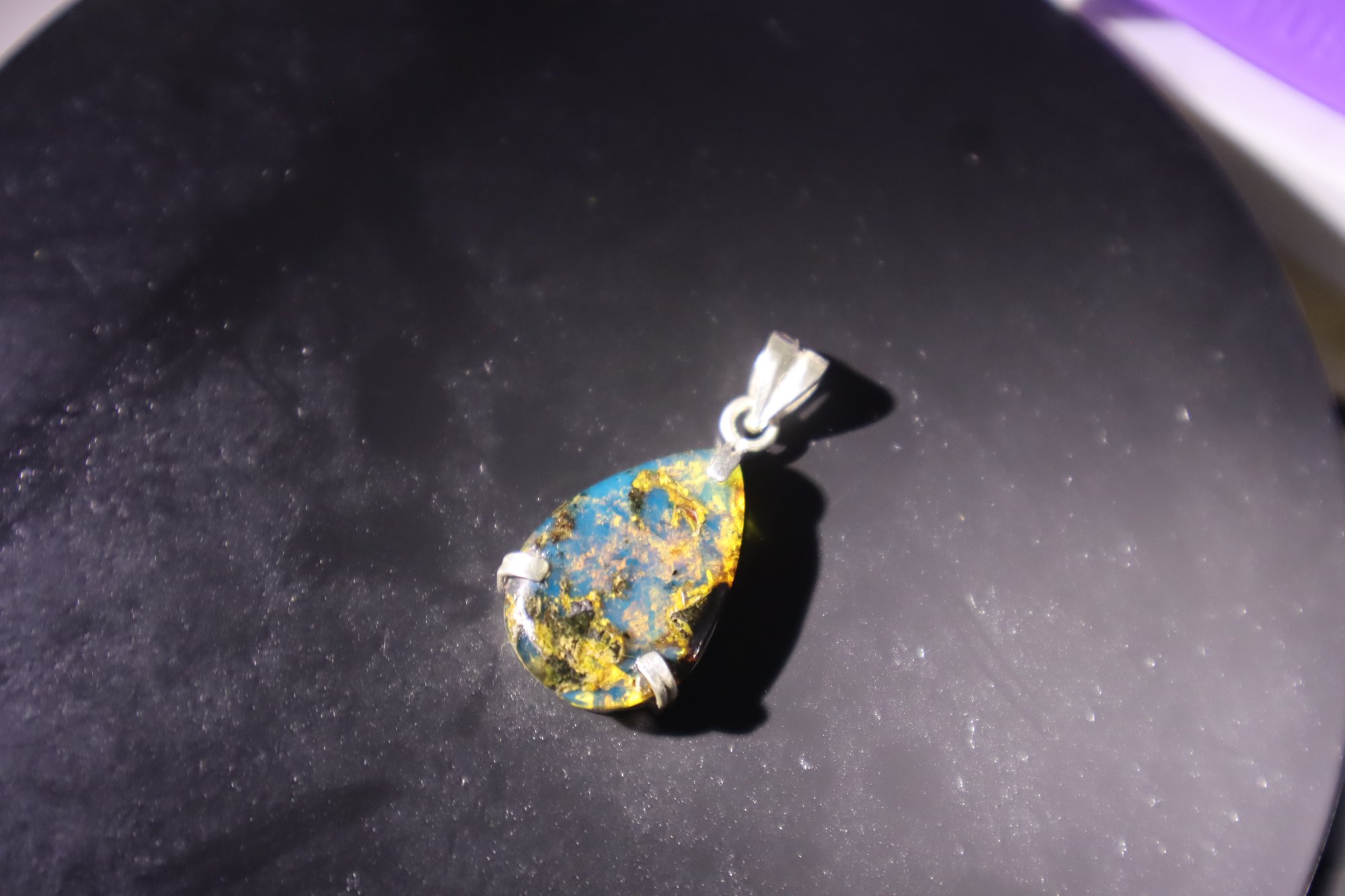 Nature created deep blue Dominican amber sterling silver pendant 3.7g – photo 10