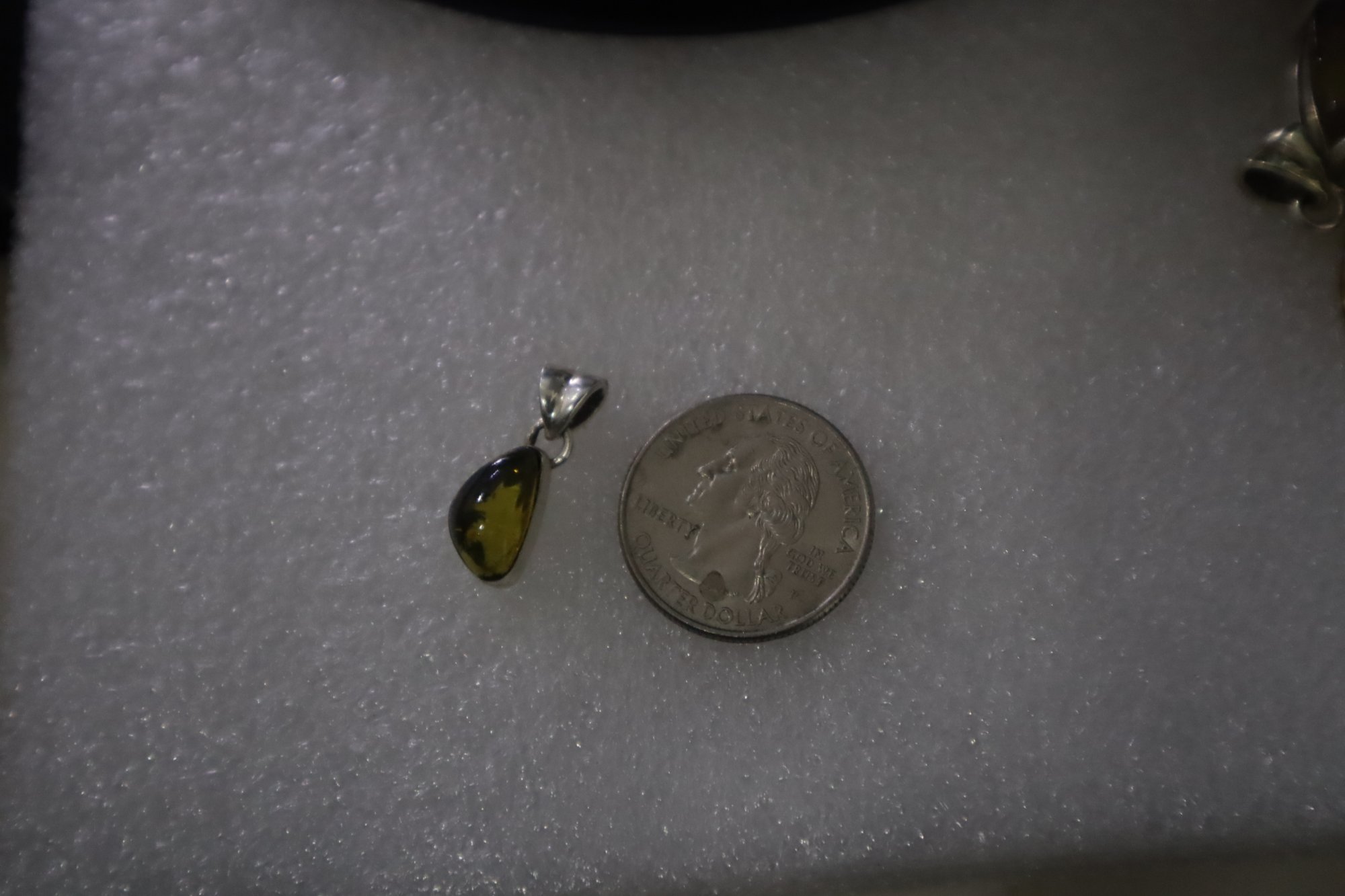 Elegant sky blue Dominican amber sterling silver pendant 1.6g – photo 7