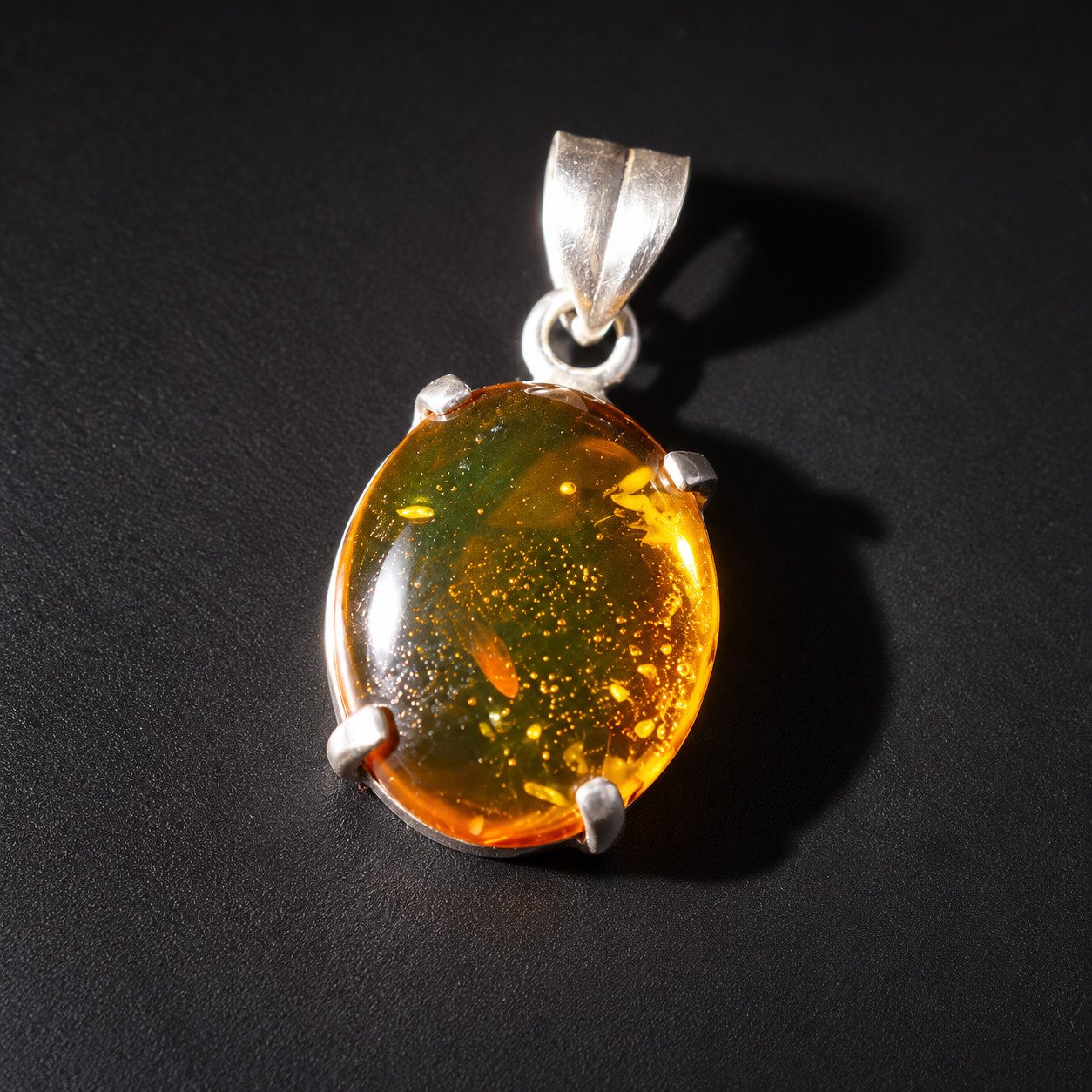 Orange Dominican amber small fly insect sterling silver Pendant 3g – photo 6