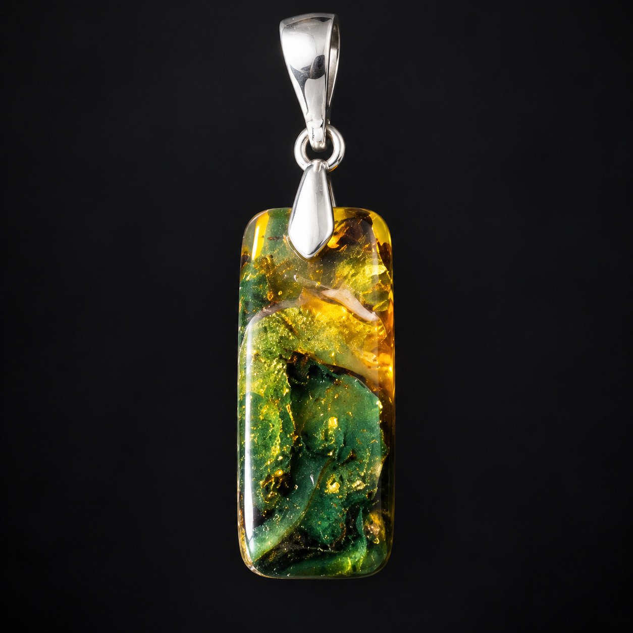 Handmade yellow green Dominican amber sterling silver pendant 1.2g