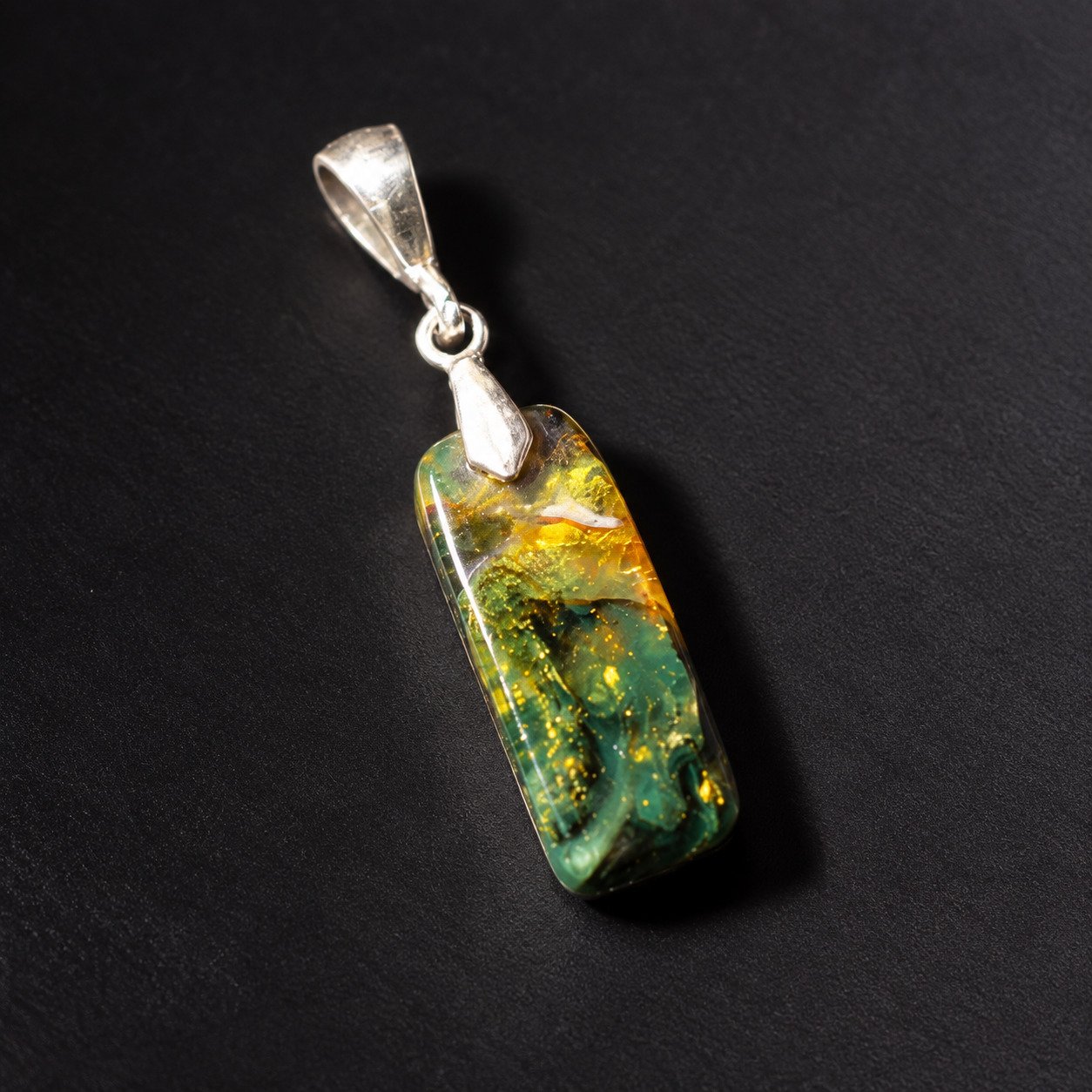 Handmade yellow green Dominican amber sterling silver pendant 1.2g – photo 3