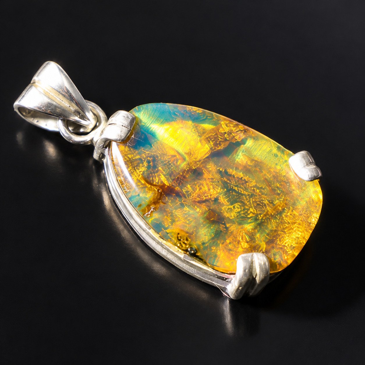 Artisan crafted yellow green blue Dominican amber sterling silver pendant 3.5g – photo 3