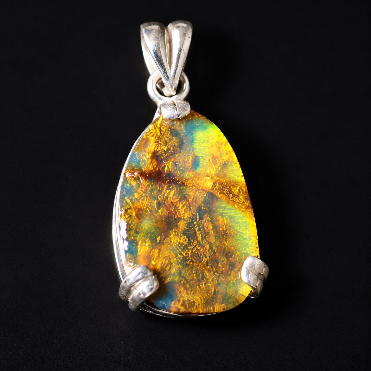 Artisan crafted yellow green blue Dominican amber sterling silver pendant 3.5g – photo 4