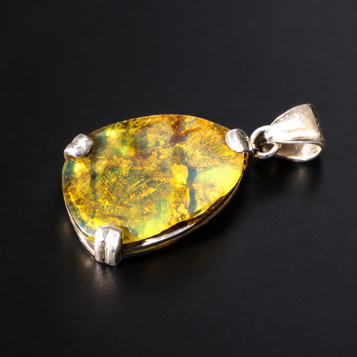 Artisan crafted yellow green blue Dominican amber sterling silver pendant 3.5g – photo 6