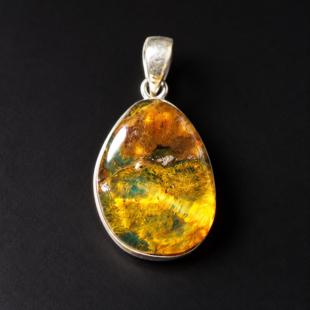 Artisan crafted yellow green brown Dominican amber sterling silver pendant 2.9g – photo 3