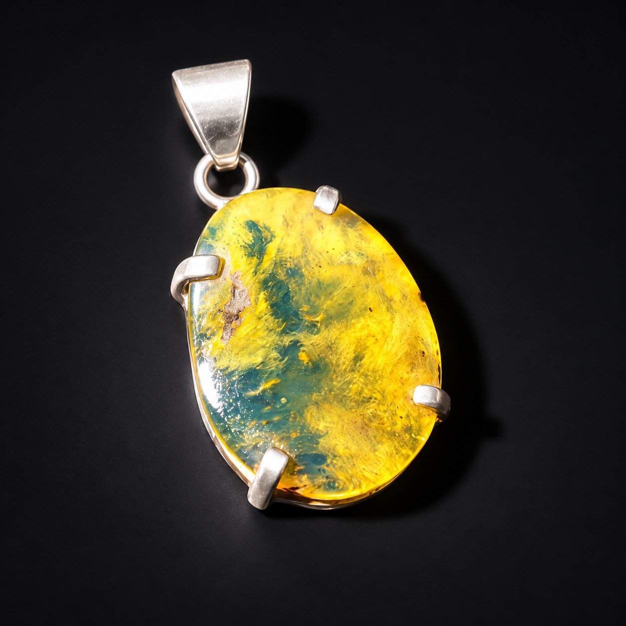 Artisan crafted yellow blue Dominican amber sterling silver pendant 2.5g – photo 2