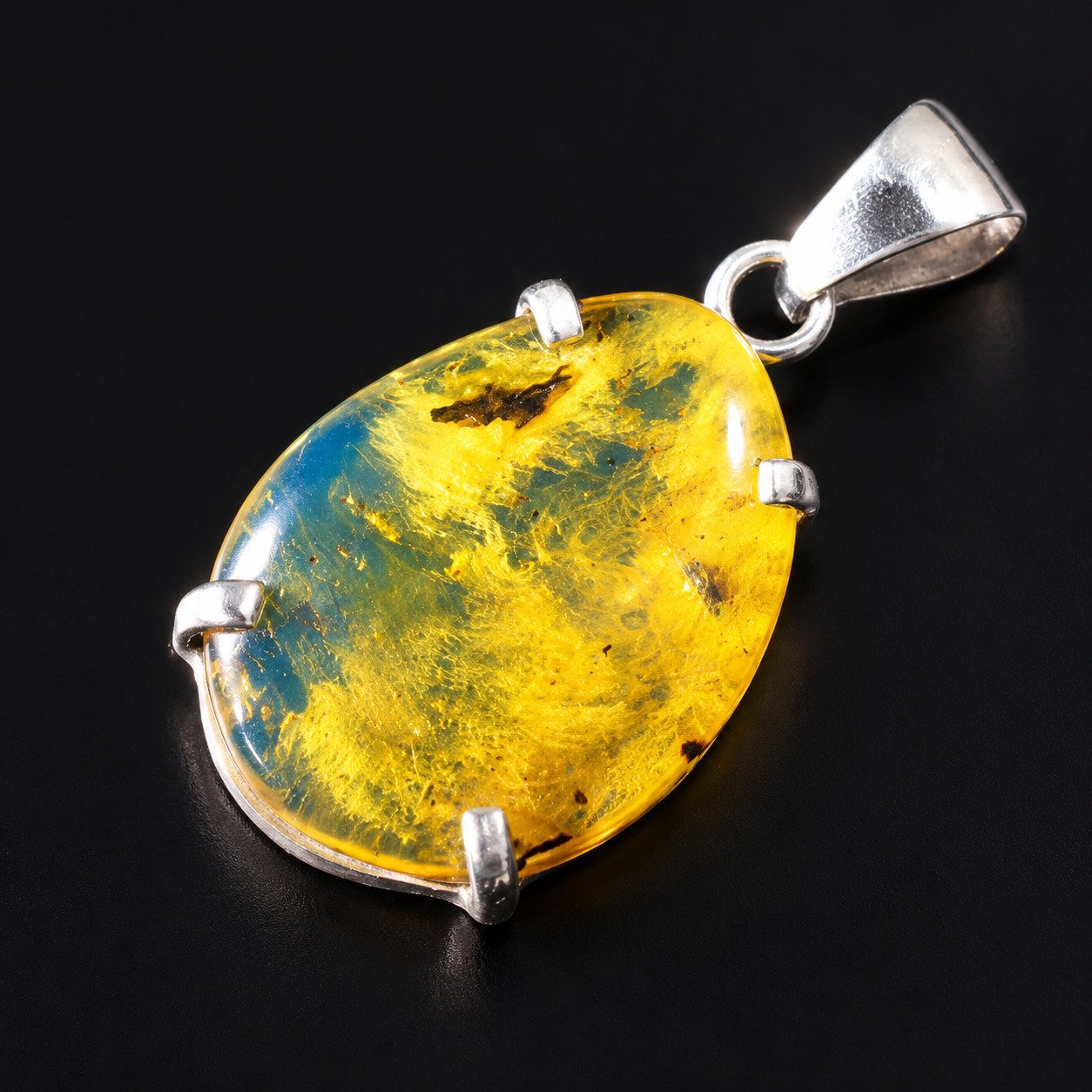 Artisan crafted yellow blue Dominican amber sterling silver pendant 2.5g – photo 5