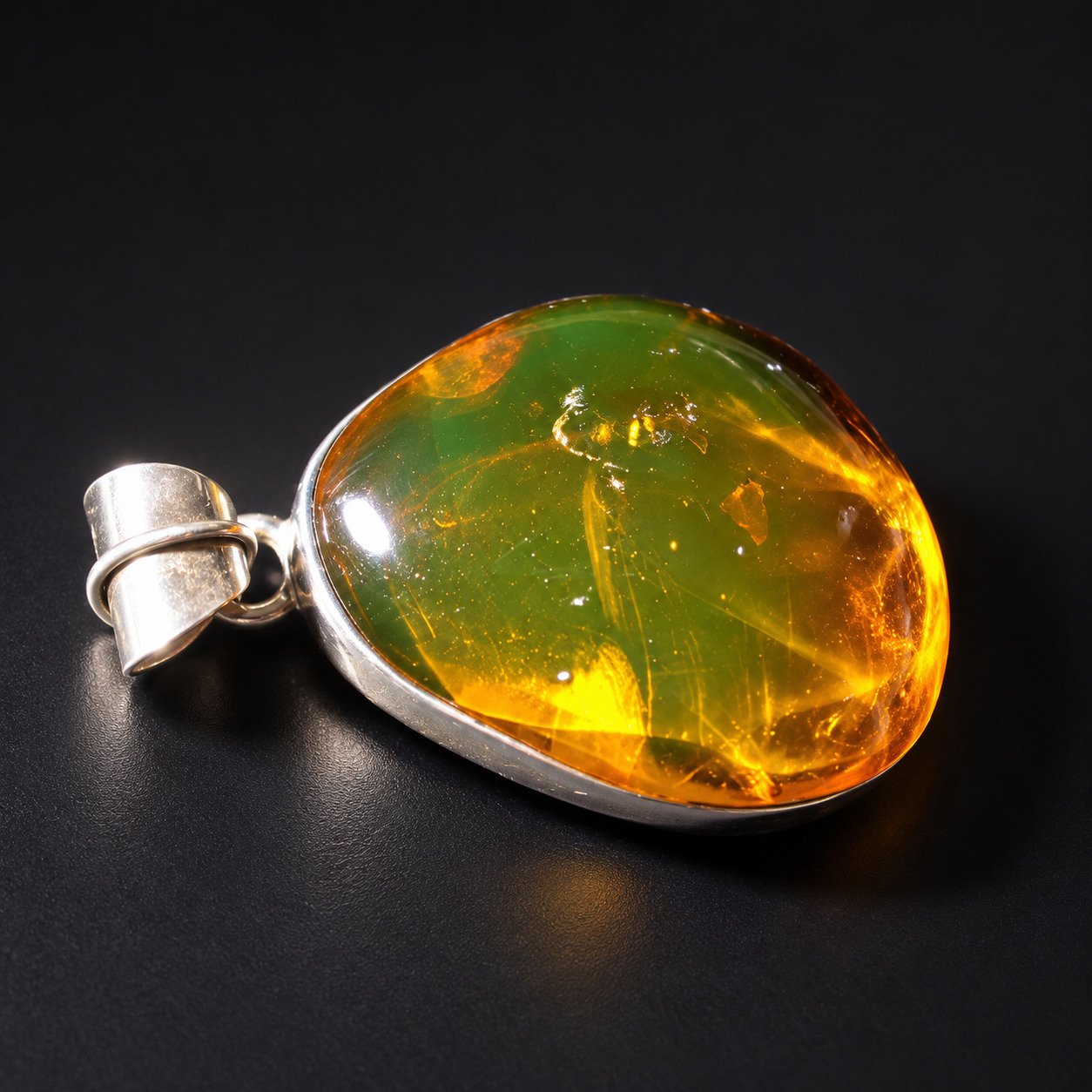 Master crafted orange green Dominican amber sterling silver pendant 5.7g – photo 5