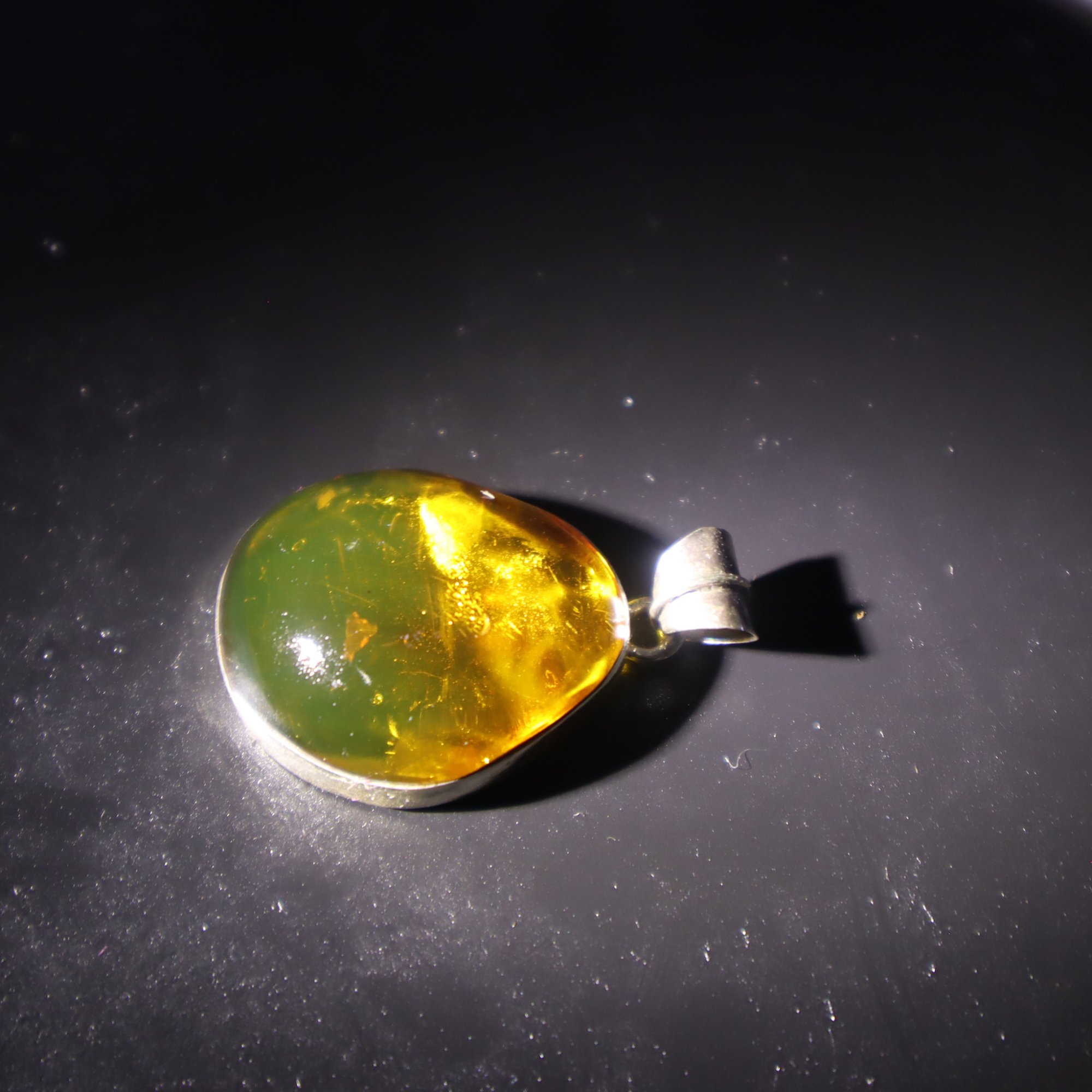 Master crafted orange green Dominican amber sterling silver pendant 5.7g – photo 8