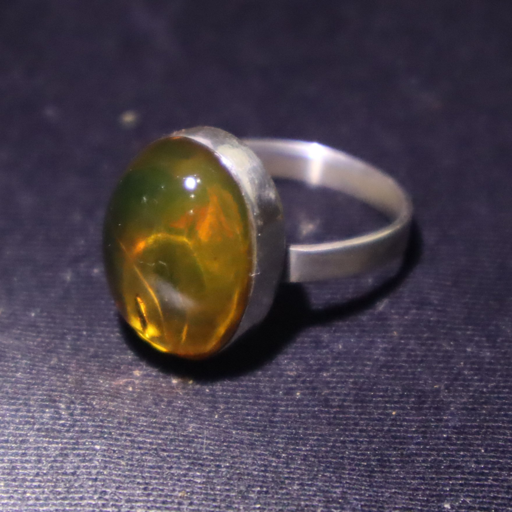 Expertly crafted orange green Dominican amber sterling silver ring 3.3g – photo 6