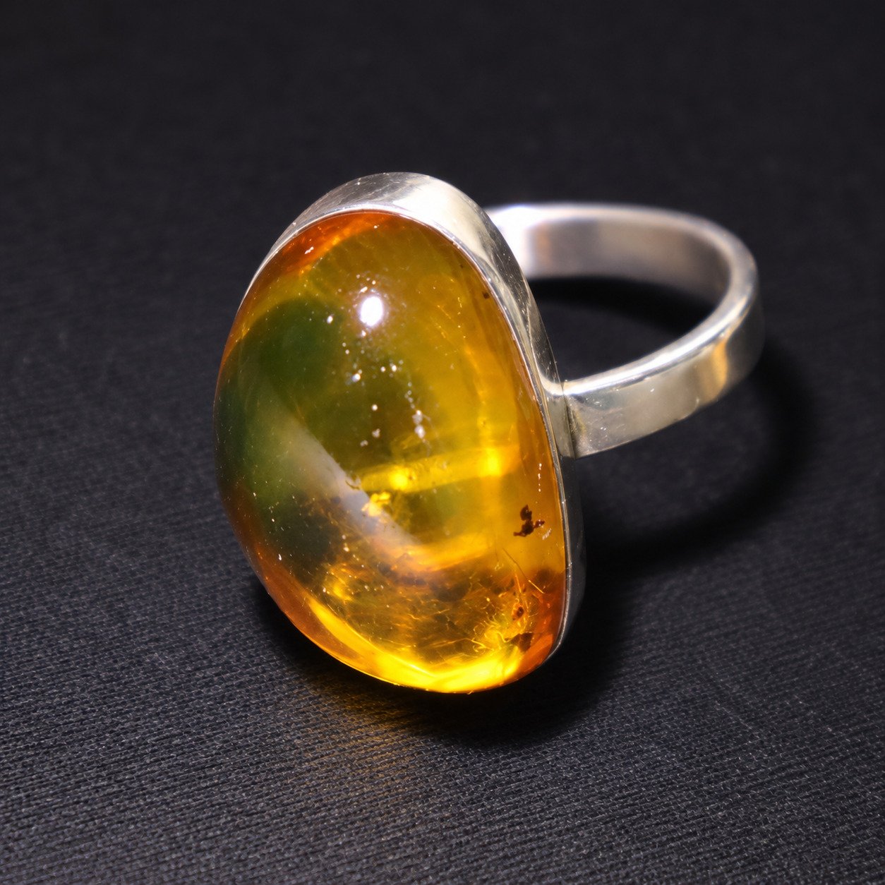 Hand finished orange yellow Dominican amber sterling silver ring 4.4g – photo 2