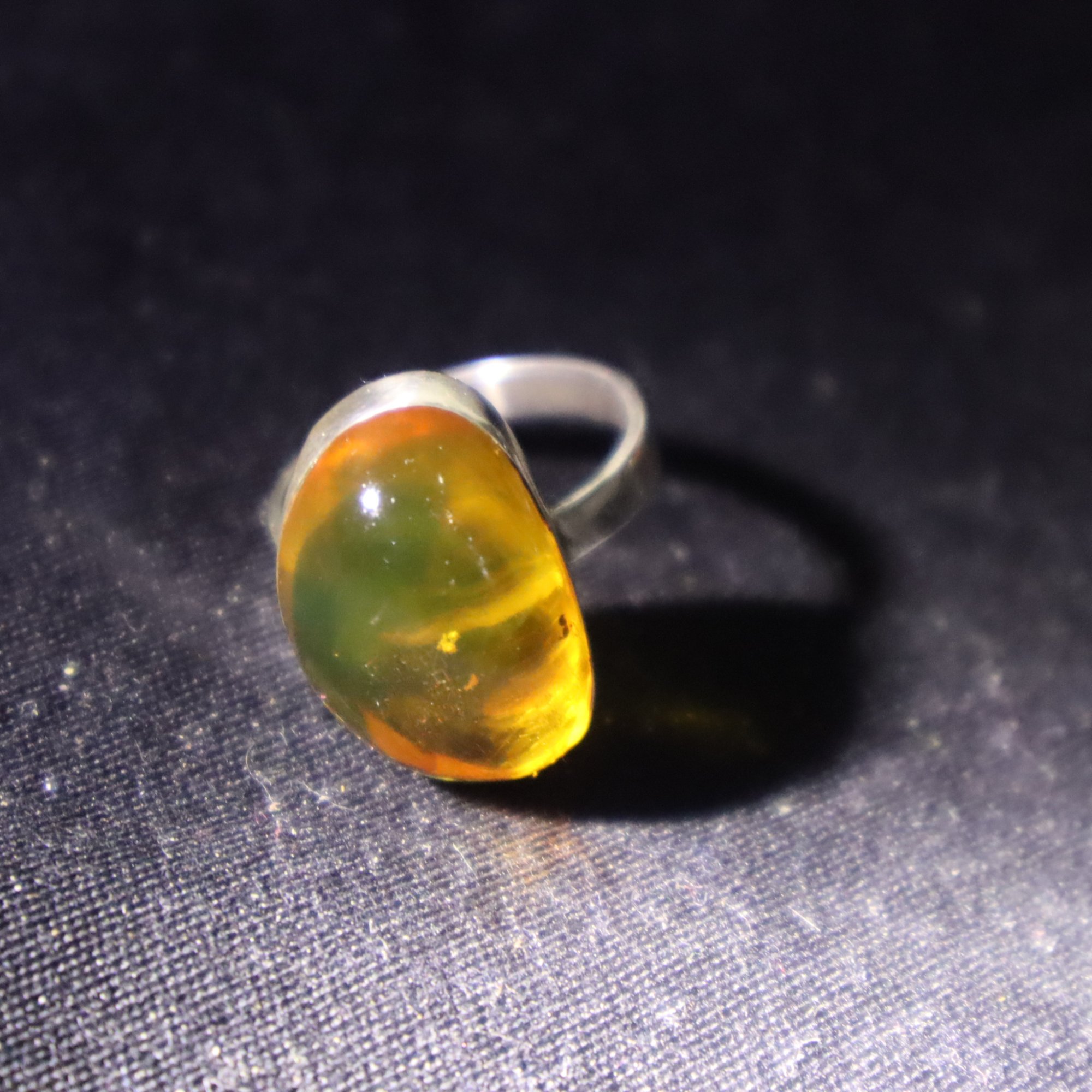 Hand finished orange yellow Dominican amber sterling silver ring 4.4g – photo 17